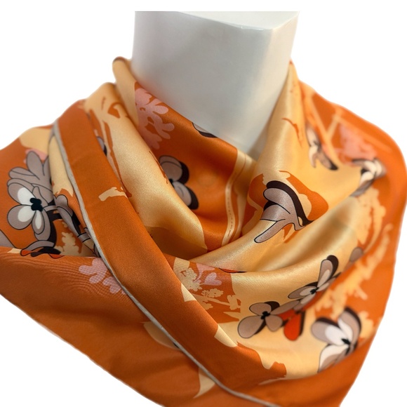 Baoshidi 100% Mulberry Silk Scarf – New with Tags & Box - Picture 4 of 13